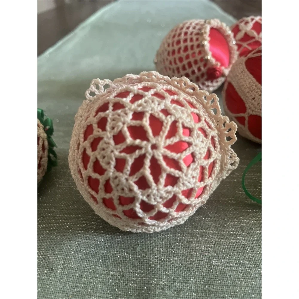 Vintage Crocheted Christmas Ornaments Set of 7~Beautiful!
